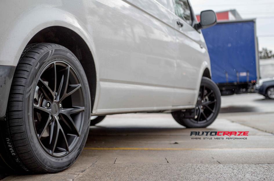 VOLKSWAGEN TRANSPORTER MISANO MATTE BLACK