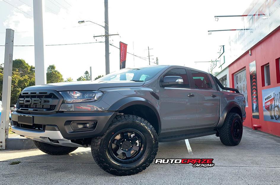 FORD-RAPTOR-SIX-MATTE-BLACK-FACE-WITH-GLOSS-BLACK-WINDOWS