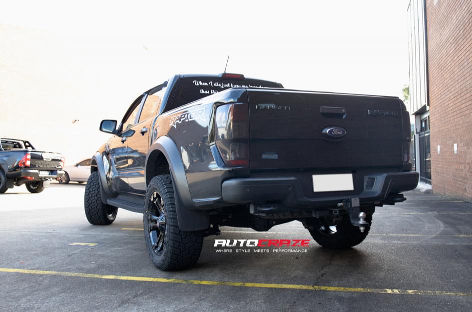FORD RANGER RAPTOR BROOKLYN MATTE BLACK