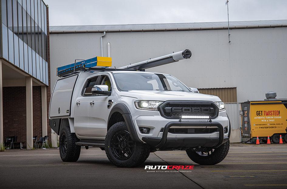 FORD RANGER KM544 MESA SATIN BLACK GLOSS BLACK LIP