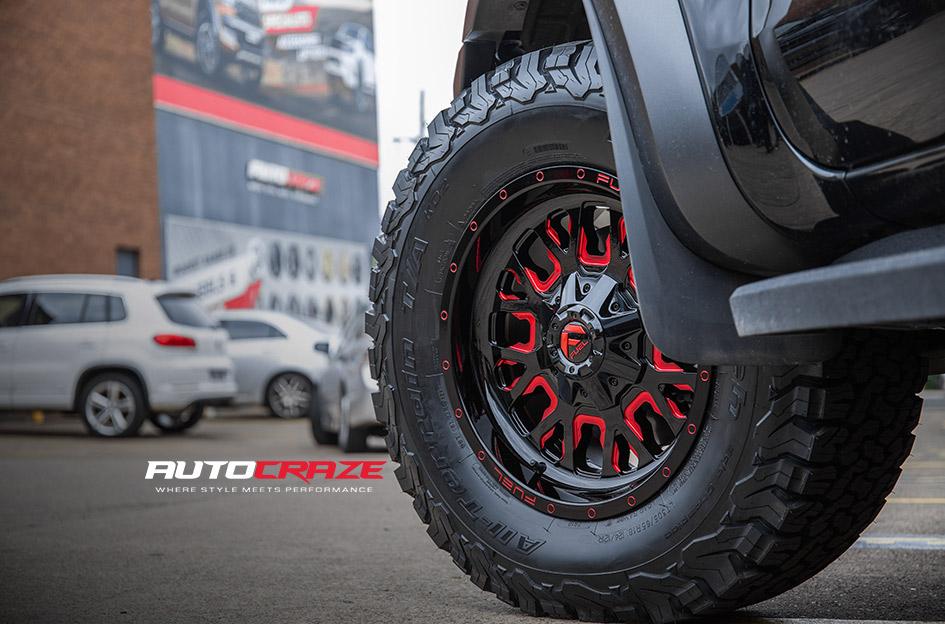 FORD-RANGER-RAPTOR-STROKE-GLOSS-BLACK-W-CANDY-RED
