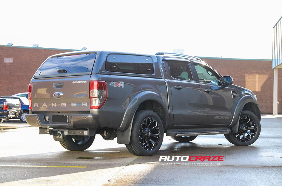 FORD RANGER ASSAULT GLOSS BLACK MILLED ACCENTS