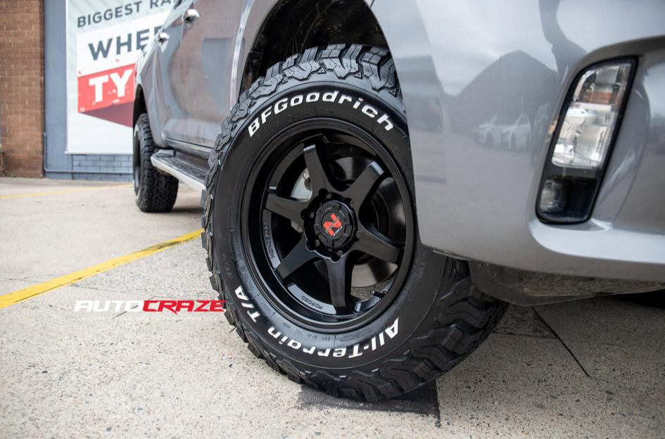 MAZDA BT 50 PROSECUTOR MATTE BLACK