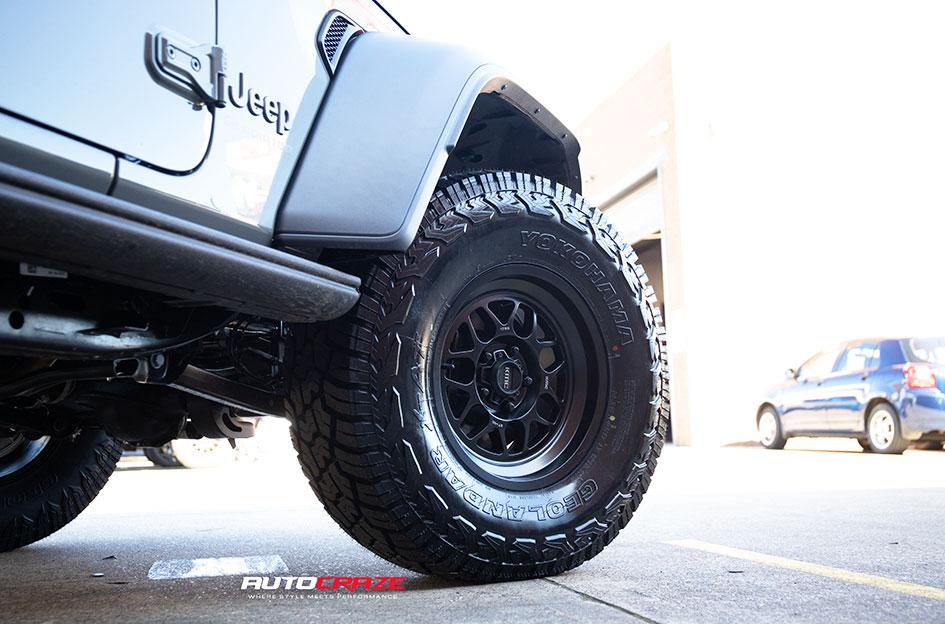 JEEP GLADIATOR GRS SATIN BLACK