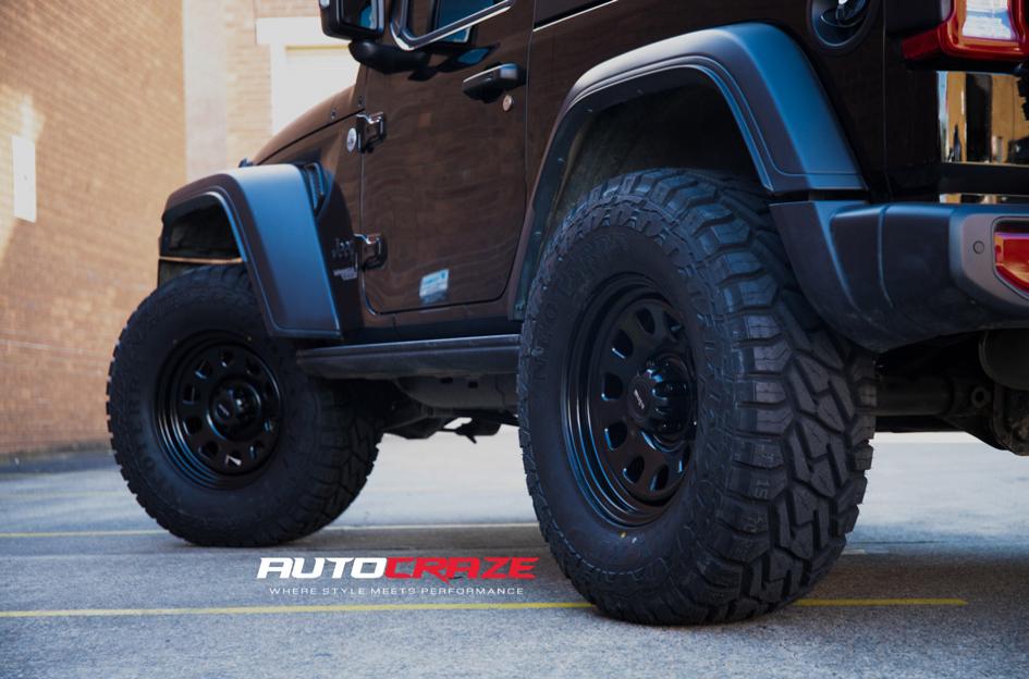 JEEP WRANGLER D HOLE BLACK