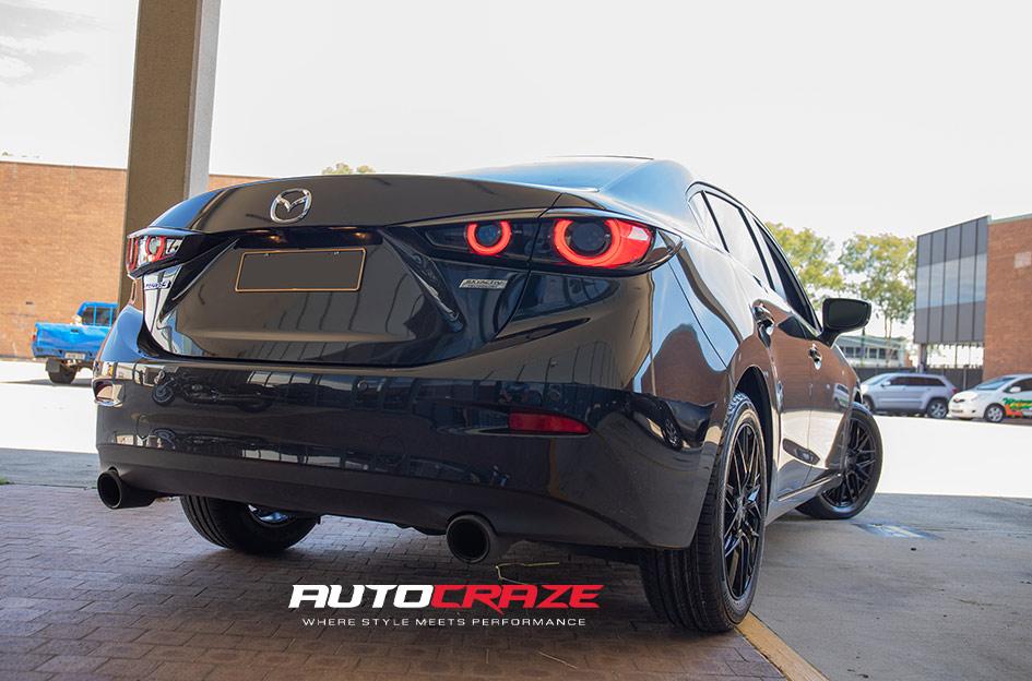 MAZDA-3-HOCKENHEIM-GLOSS-BLACK