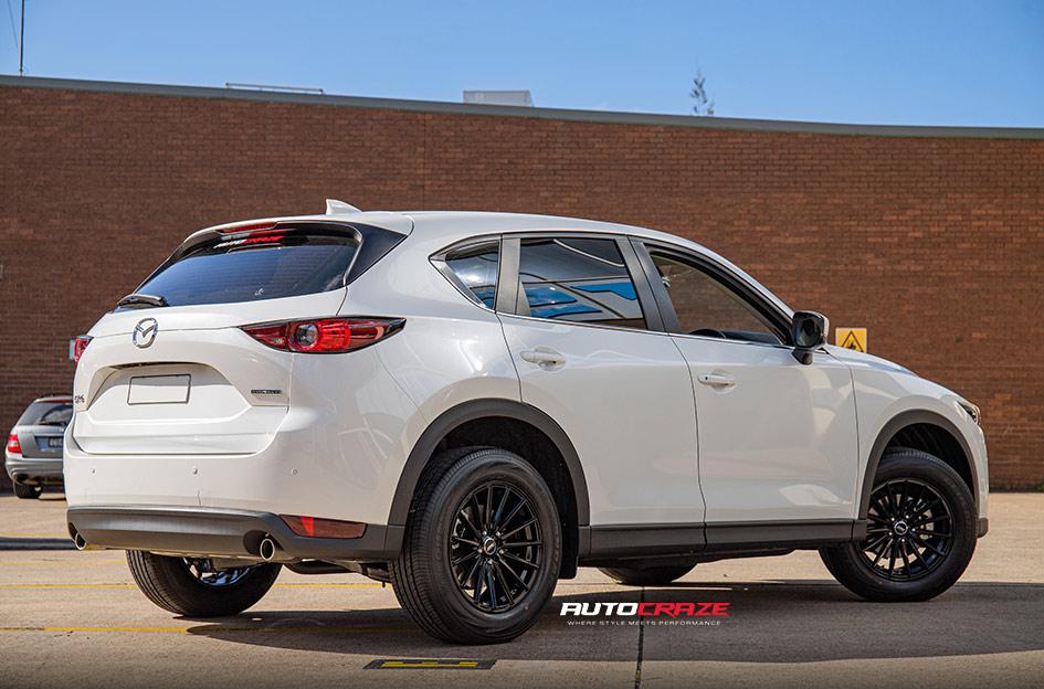 MAZDA CX5 SUPERTURISMO GLOSS BLACK