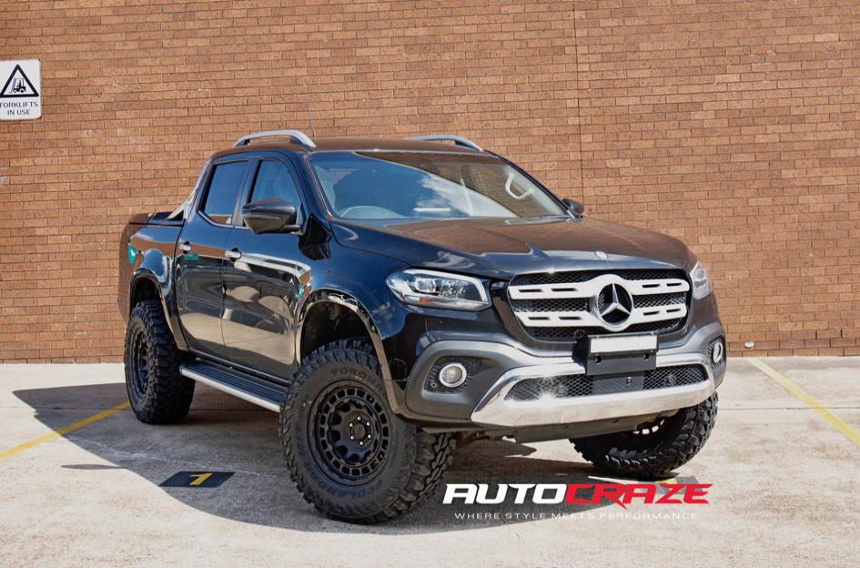 MERCEDES X CLASS CHAMBER MATTE BLACK