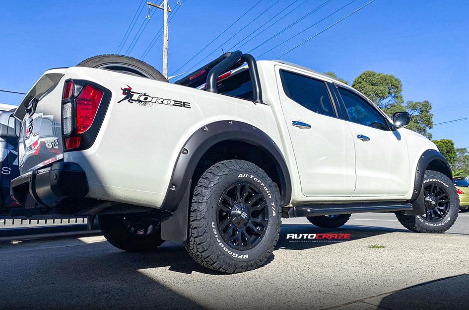 NISSAN NAVARA FLORIDA MATT BLACK