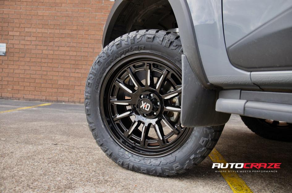 NISSAN NAVARA PHOENIX XD865 GLOSS BLACK MILLED