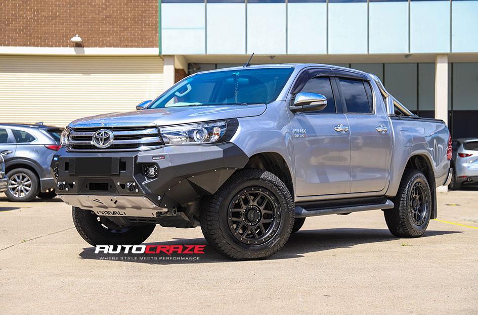 TOYOTA HILUX N80 4WD KM544 MESA SATIN BLACK GLOSS BLACK LIP