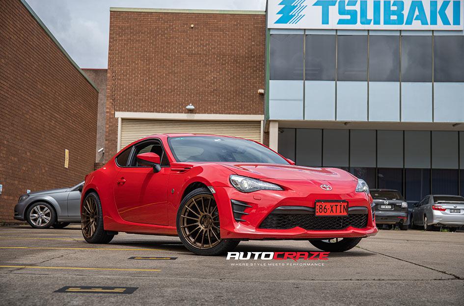 TOYOTA 86 SF05 GLOSS WHITE