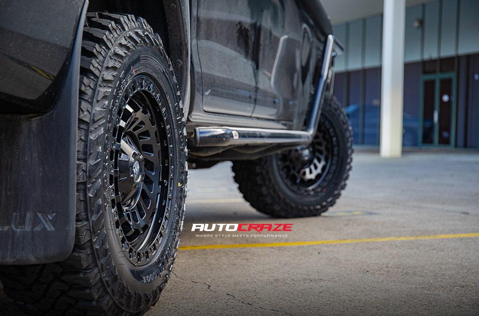 TOYOTA HILUX N80 4WD ZOMBIE SATIN BLACK