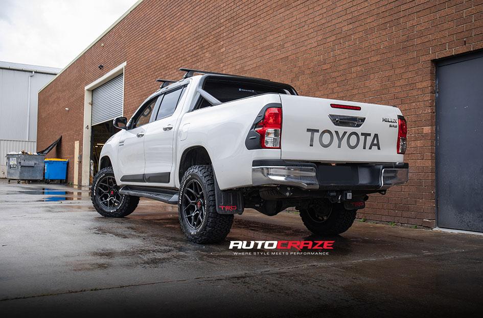 TOYOTA HILUX N80 4WD SABBATH GREY DARK TINT