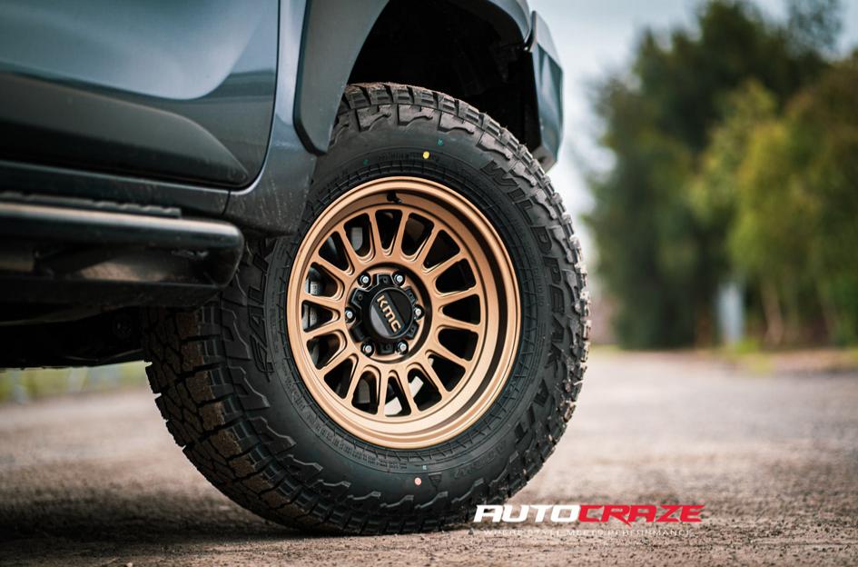 TOYOTA HILUX N80 RUGGED X IMPACT OL MATTE BRONZE