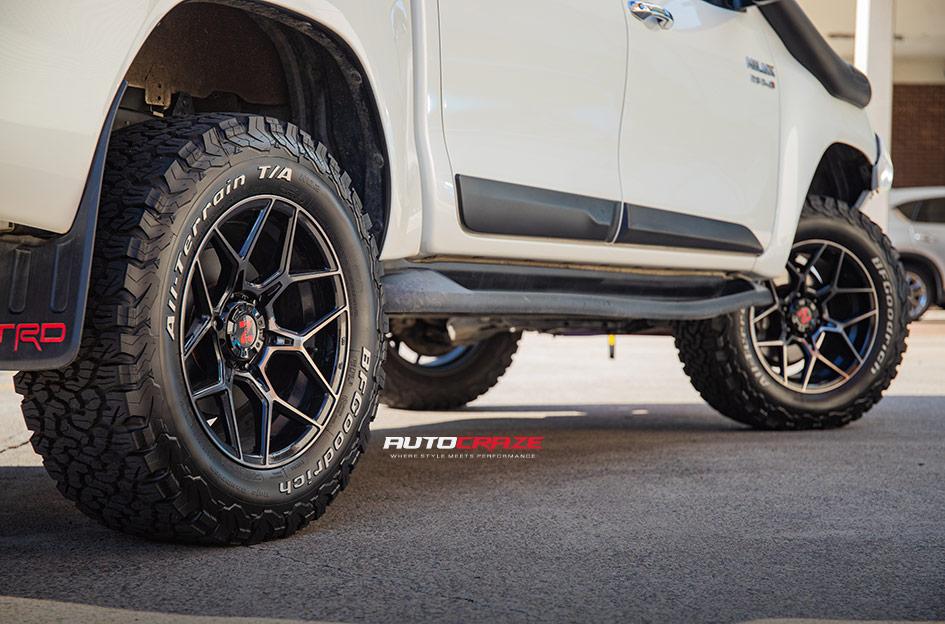 TOYOTA HILUX N80 4WD SABBATH GREY DARK TINT