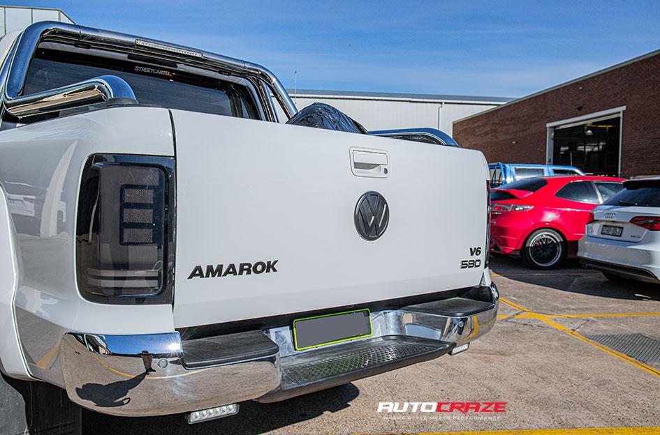 VOLKSWAGEN AMAROK COVERT BRONZE BLACK LIP