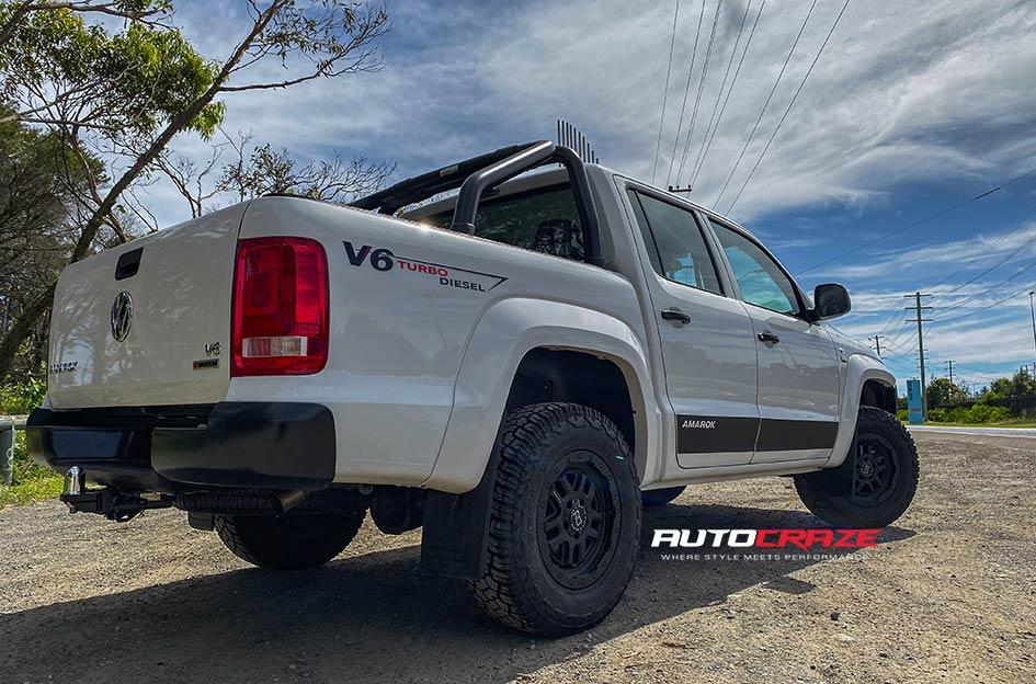 VOLKSWAGEN AMAROK PEAK MATTE BLACK