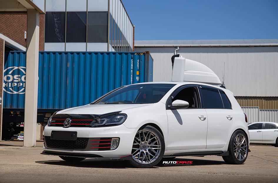 VOLKSWAGEN GOLF HOCKENHEIM HYPER BLACK