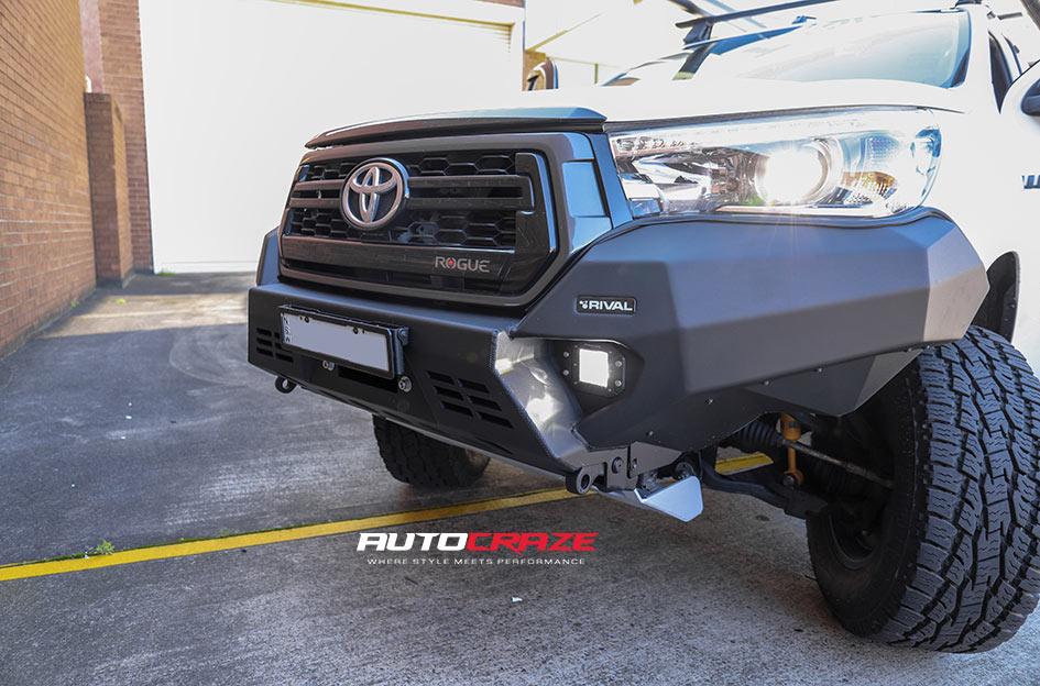 TOYOTA HILUX N80 4WD ZEPHYR MATTE BLACK