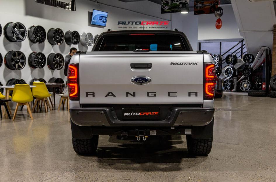 FORD-RANGER-TEMPEST-205-SATIN-BLACK