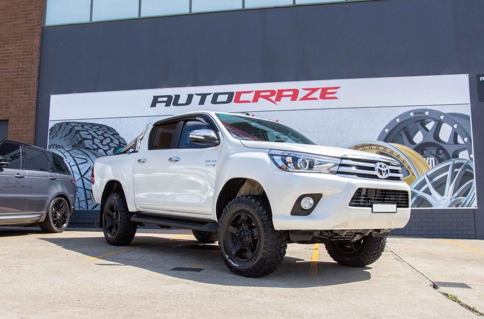 TOYOTA HILUX N80 4WD ROCKSTAR XD 2 MATTE BLACK