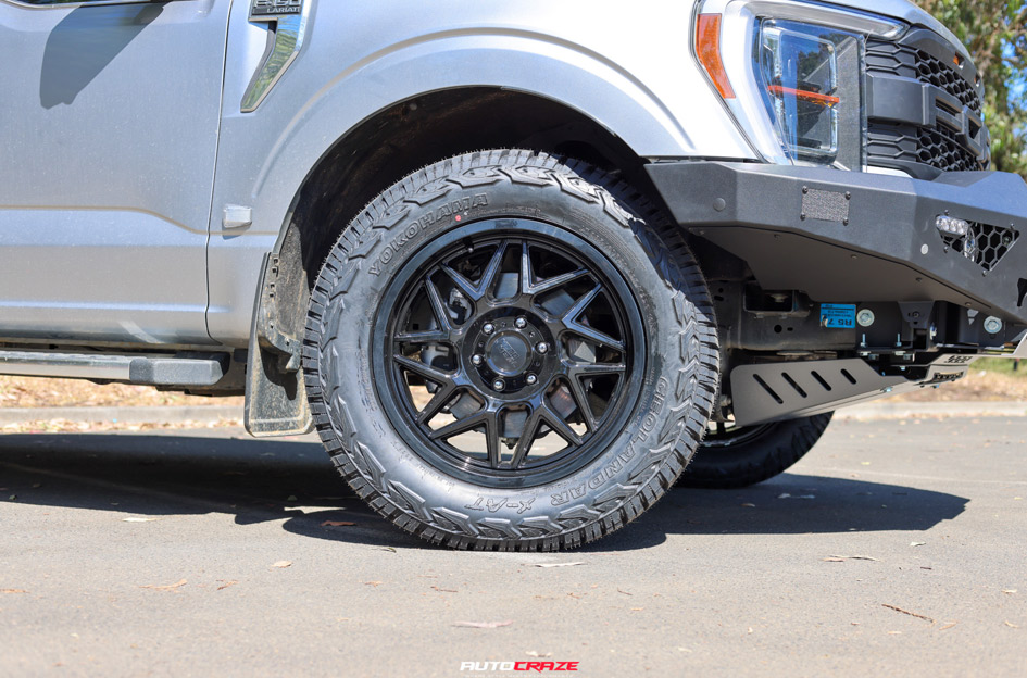 FORD F-150 MOTO METAL MO812 TURBINE GLOSS BLACK