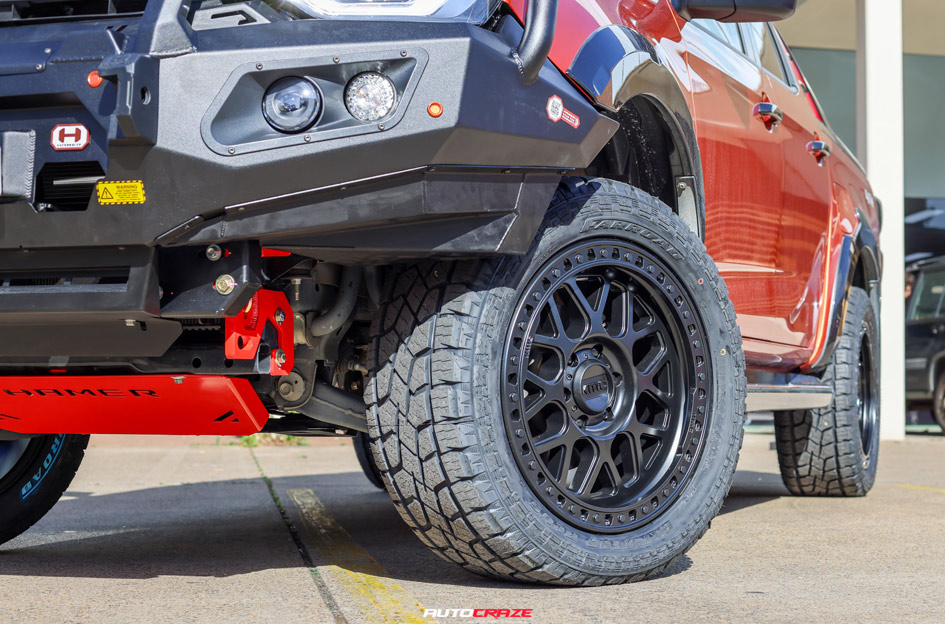 ISUZU D-MAX KMC GRS SATIN BLACK