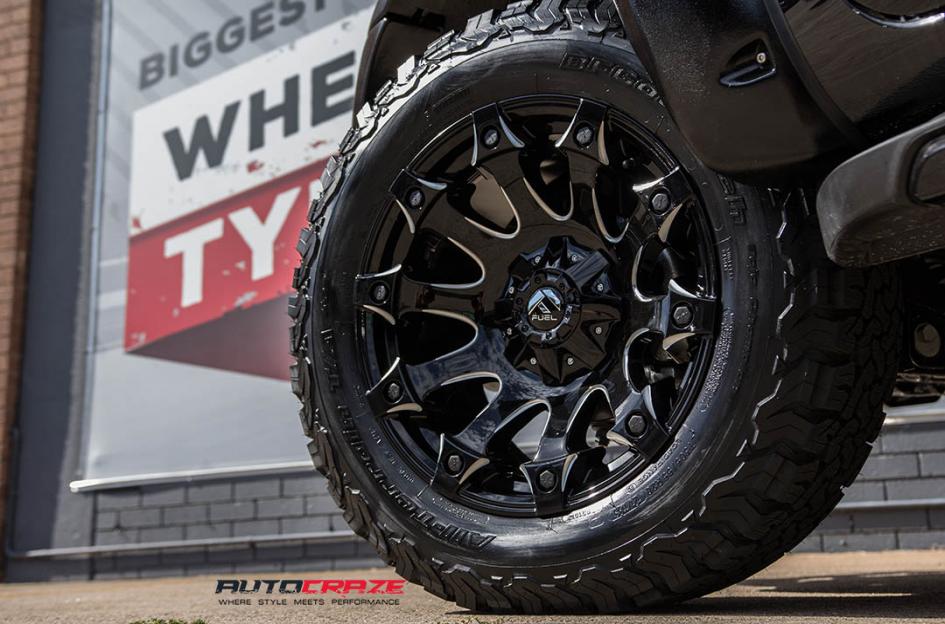 FORD RANGER ASSAULT GLOSS BLACK MILLED ACCENTS