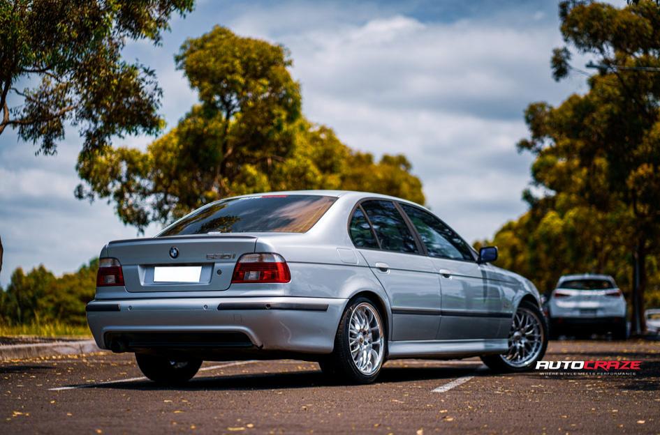 BMW-5-SERIES-ZR2-HYPER-SILVER
