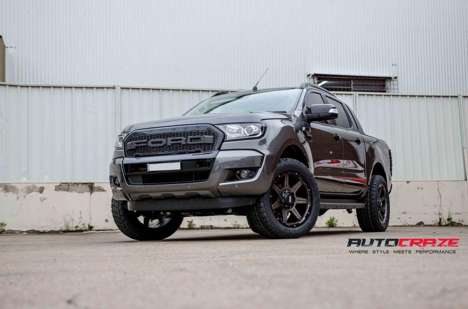 FORD RANGER GD06 MATTE BLACK MACHINED FACE WITH DARK MATTE TINT