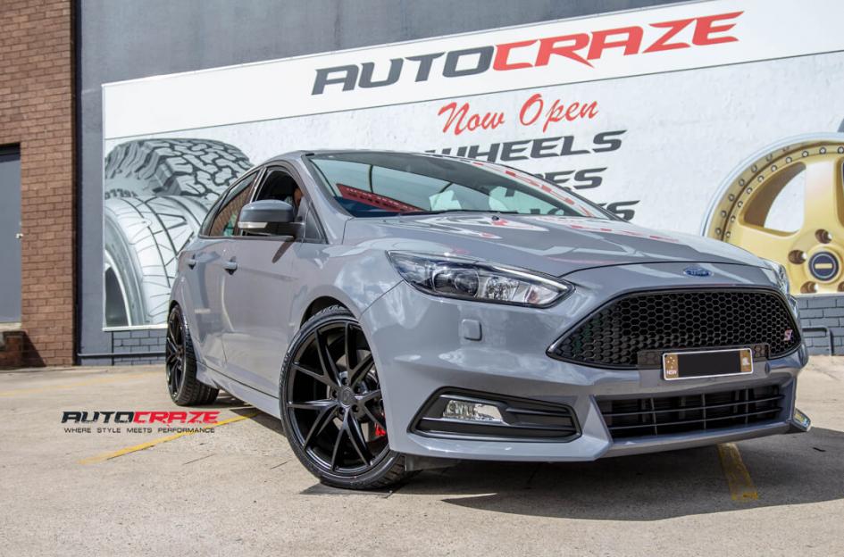 FORD FOCUS  5 STUD  MISANO MATTE BLACK