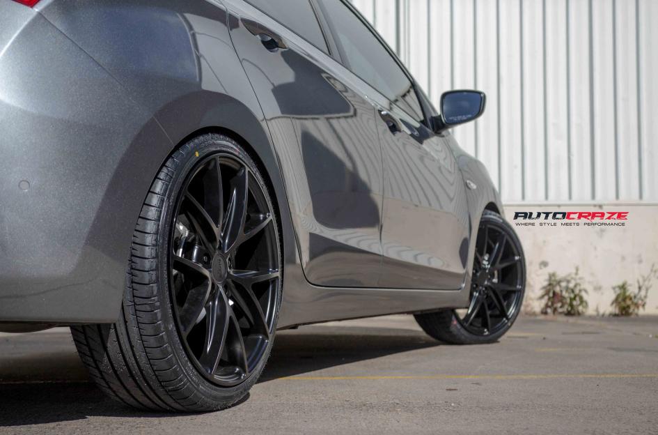 HYUNDAI I30 MISANO MATTE BLACK