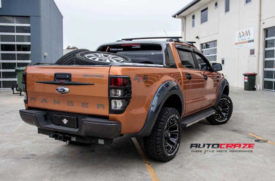 FORD RANGER ASSAULT GLOSS BLACK MILLED ACCENTS 6