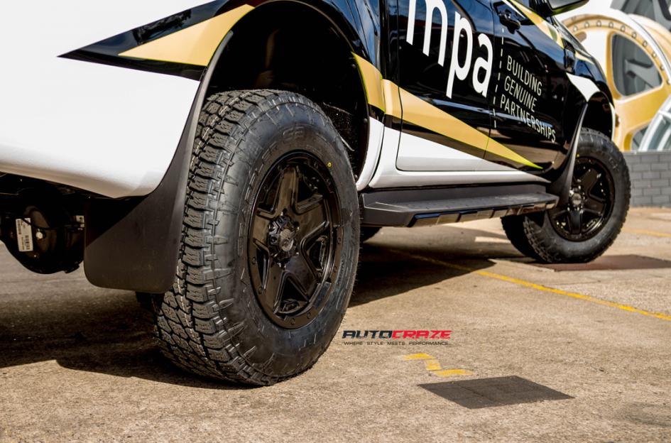 FORD RANGER EXILE SATIN BLACK