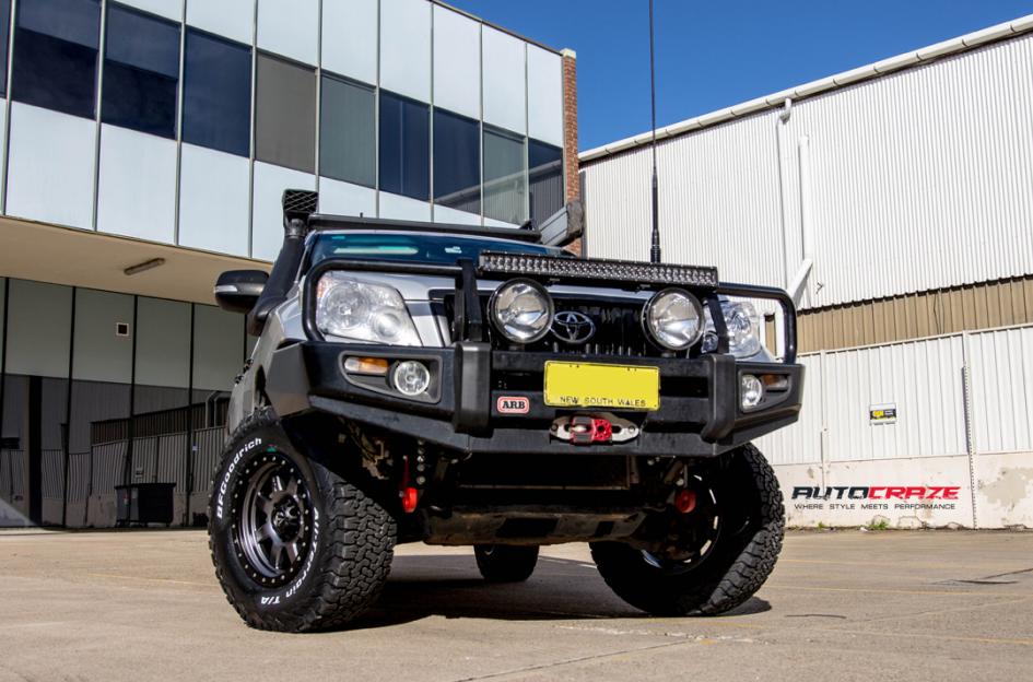 TOYOTA-PRADO-TROPHY-MATTE-ANTHRACITE-WITH-BLACK-RING-4
