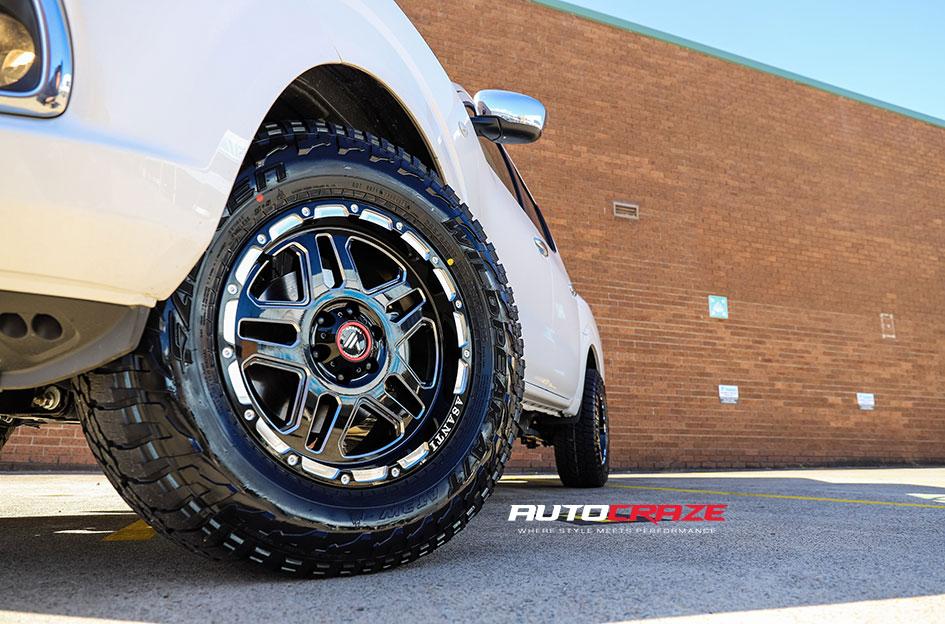 NISSAN NAVARA AB809 GLOSS BLACK MILLED