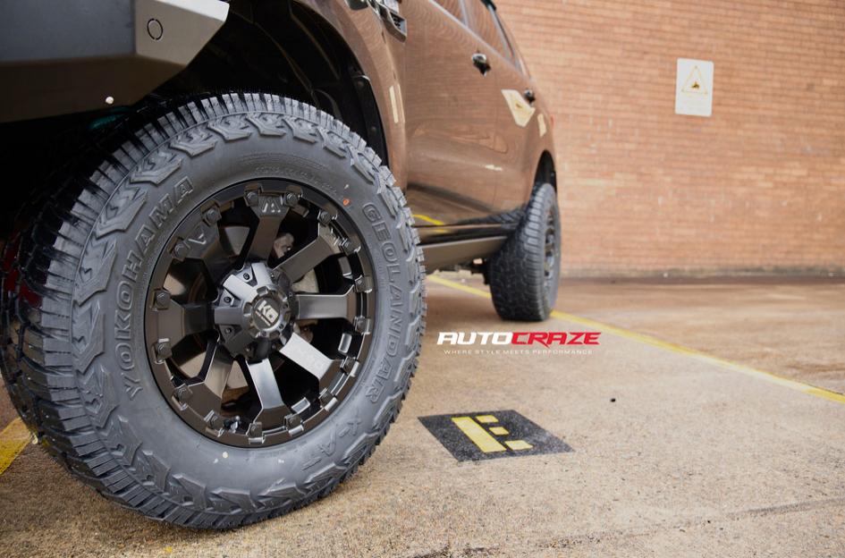 FORD EVEREST AMBUSH MATTE BLACK