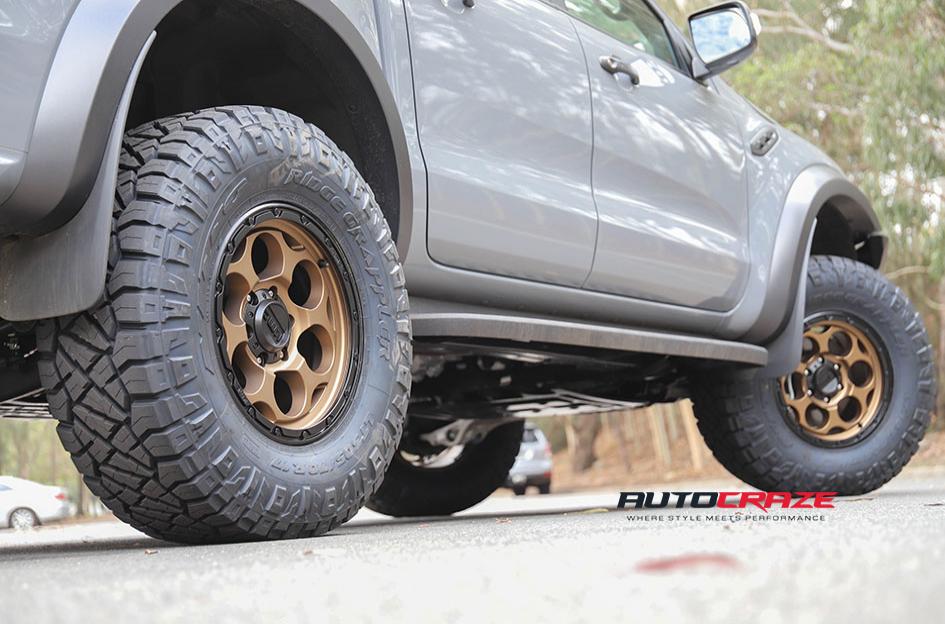 FORD RANGER RAPTOR DIRTY HARRY MATTE BRONZE BLACK LIP 