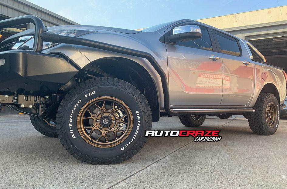 MAZDA BT-50 TECH BRONZE