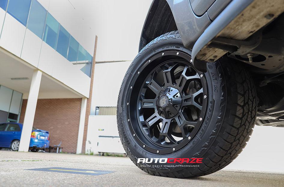 TOYOTA HILUX N80 4WD HURRICANE MATTE BLACK