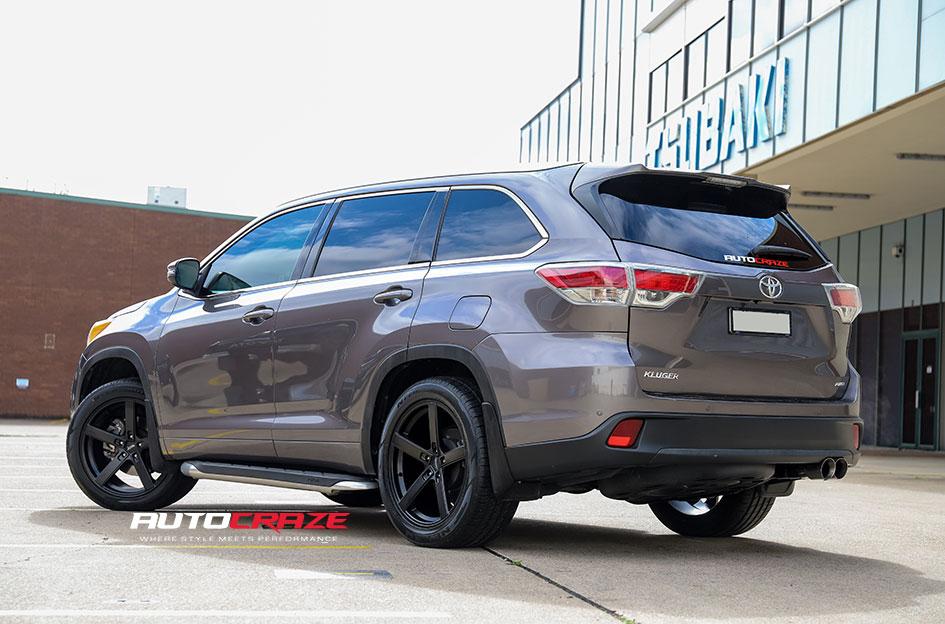 TOYOTA-KLUGER-BLOCKHEAD-SATIN-BLACK
