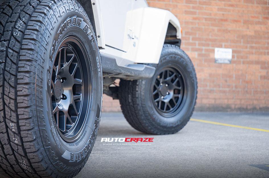 JEEP WRANGLER BULLY OL KM717 SATIN BLACK