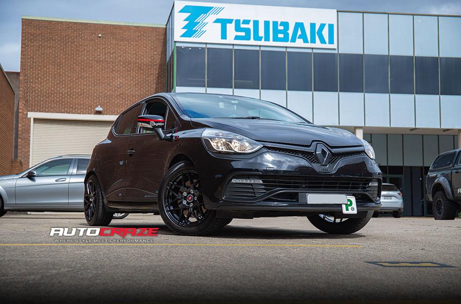 RENAULT CLIO IFG 38 BLACK