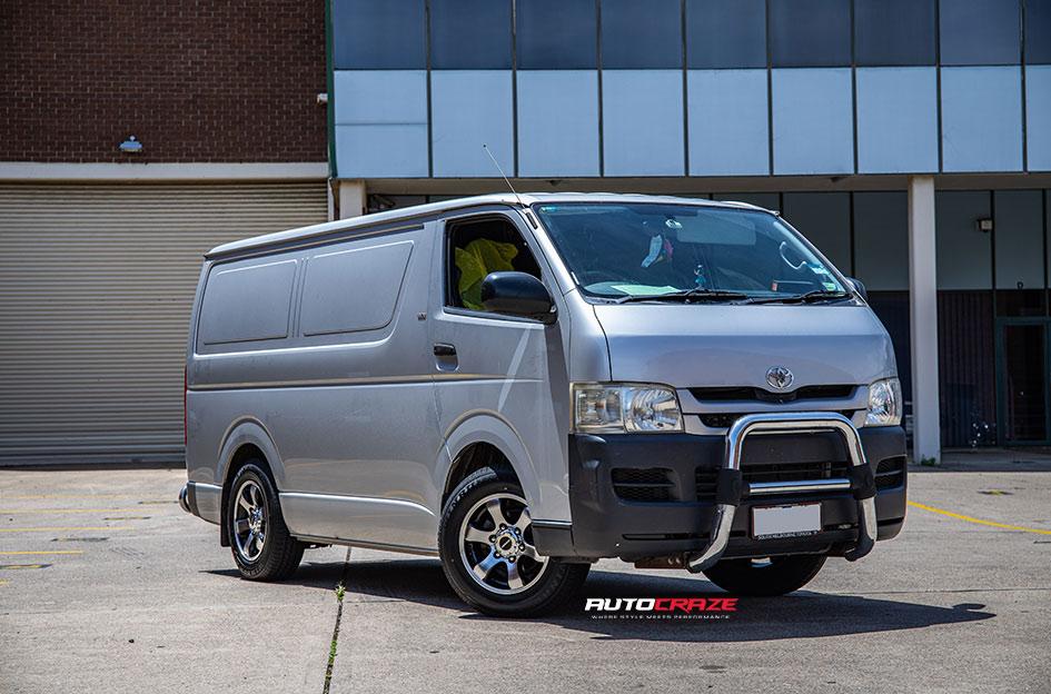 TOYOTA-HIACE-GRANDE-MACHINED-SILVER