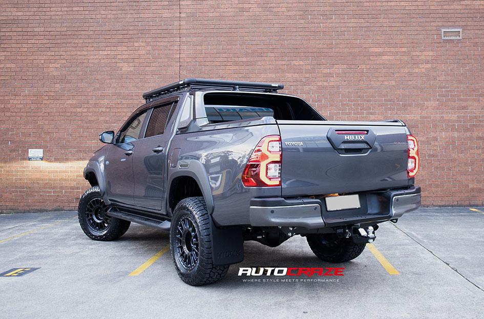 TOYOTA HILUX N80 4WD SANDSTORM GLOSS BLACK