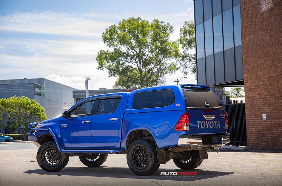 TOYOTA HILUX N80 4WD KM542 IMPACT SATIN BLACK
