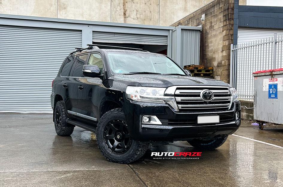 TOYOTA LANDCRUISER DIESEL MICHIGAN BLACK MATT