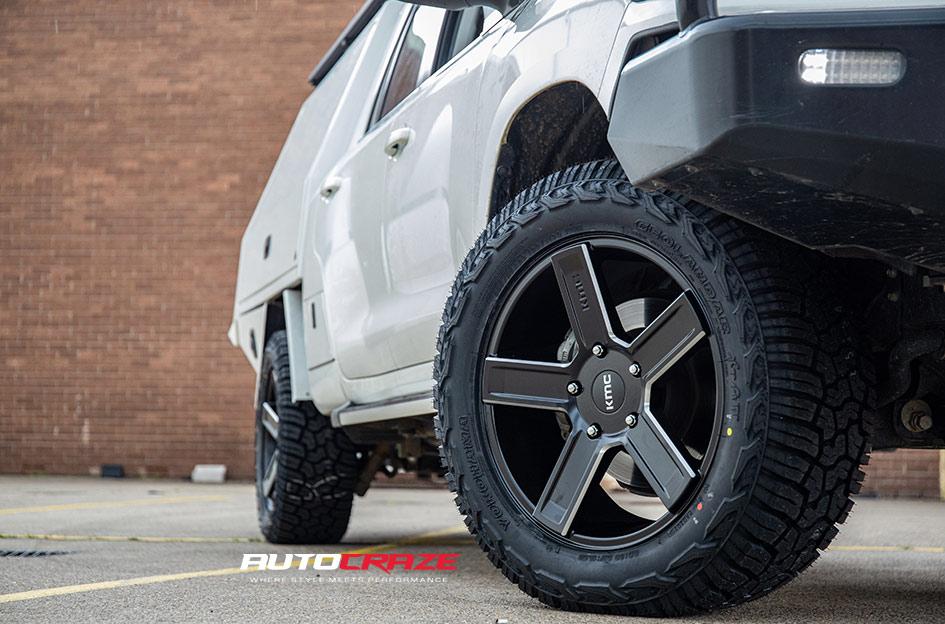 TOYOTA LANDCRUSIER KM702 SATIN BLACK MILLED ACCENTS