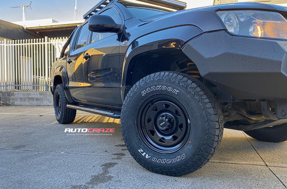VOLKSWAGEN AMAROK TERRA SATIN BLACK